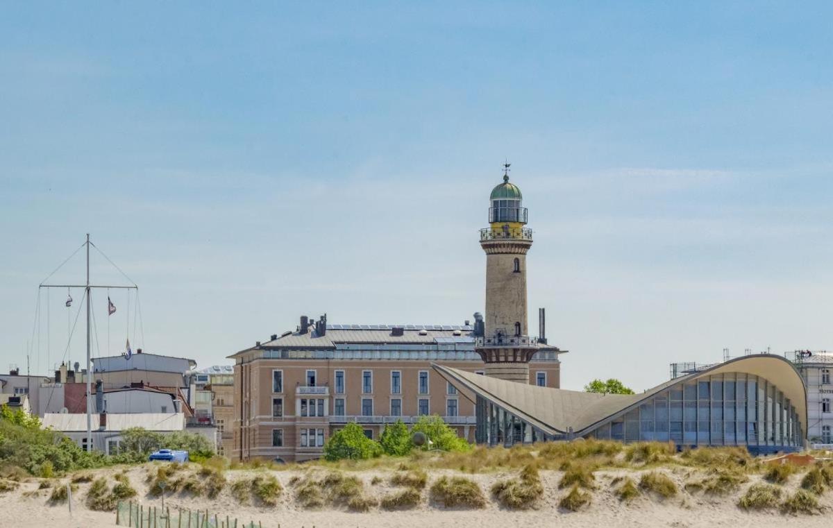 App Klabautermann, direkt am Alten Strom Rostock Bagian luar foto